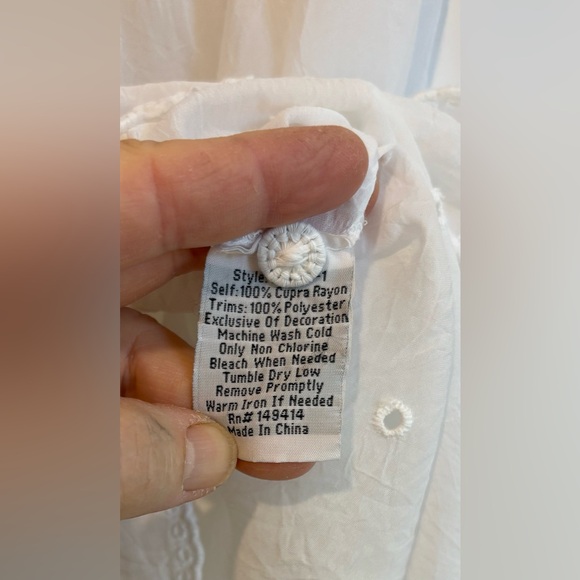 Johnny Was Cream Button-Down Blouse - Picture 7 of 8